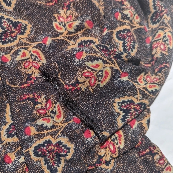 Vintage Petite Long Capped Sleeve (with shoulder pads) Black Dress - Size  8 - Picture 7 of 12